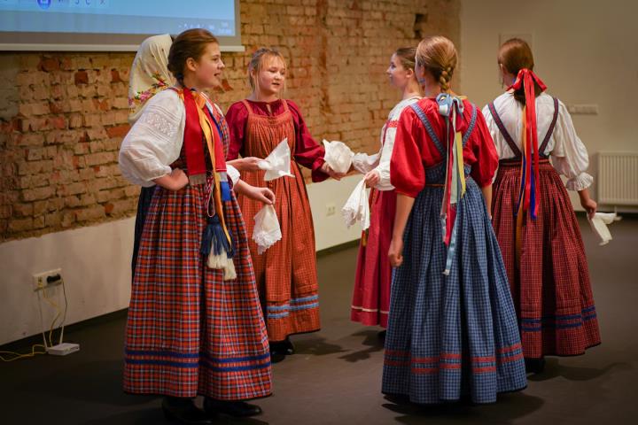 Ventspils krievu folkloras kopa "Jurjev denj"